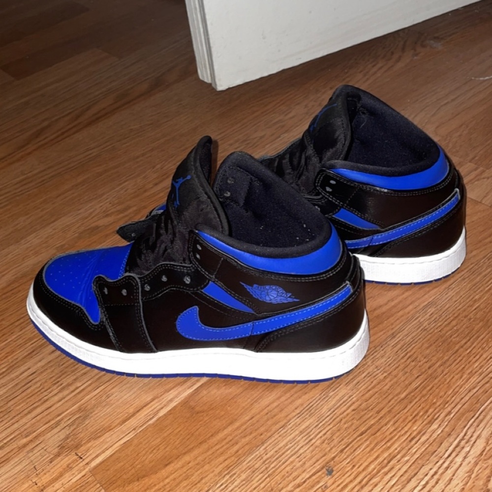 Boys Air Jordan 1 Sz. 6Y
